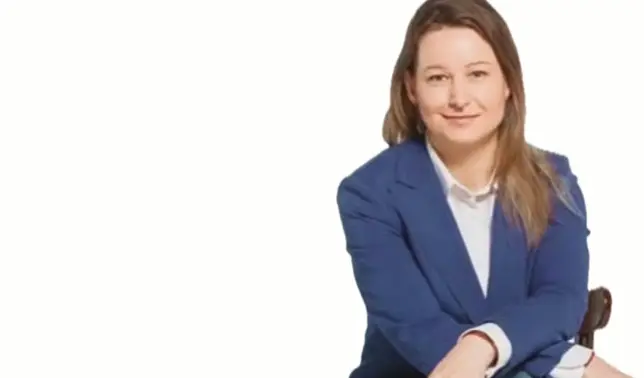 Dr. Branka van der Linden